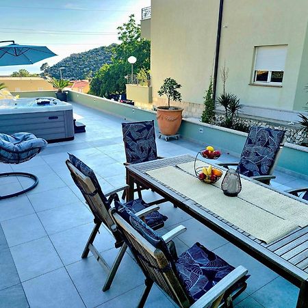 Apartment Tomic 2 Makarska Luaran gambar